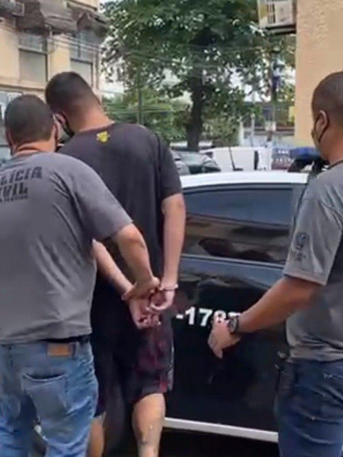 Traficante Ã© preso por policiais da delegacia de Nova IguaÃ§u