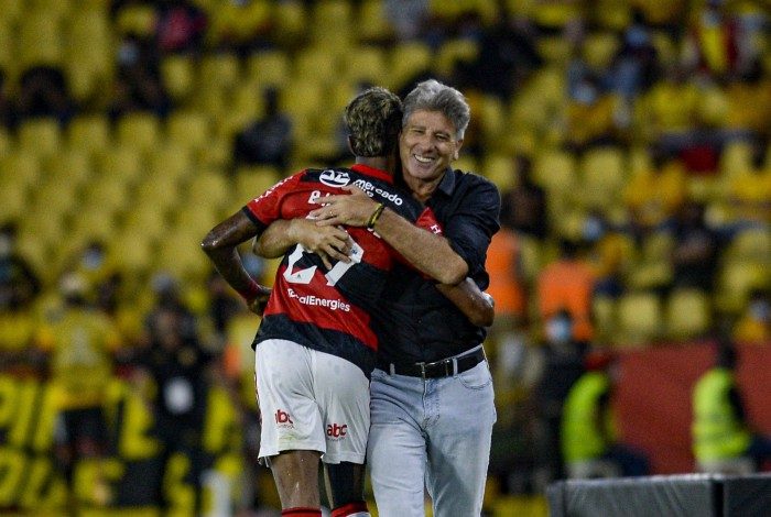 Flamengo derrotou o Barcelona por 2 a 0