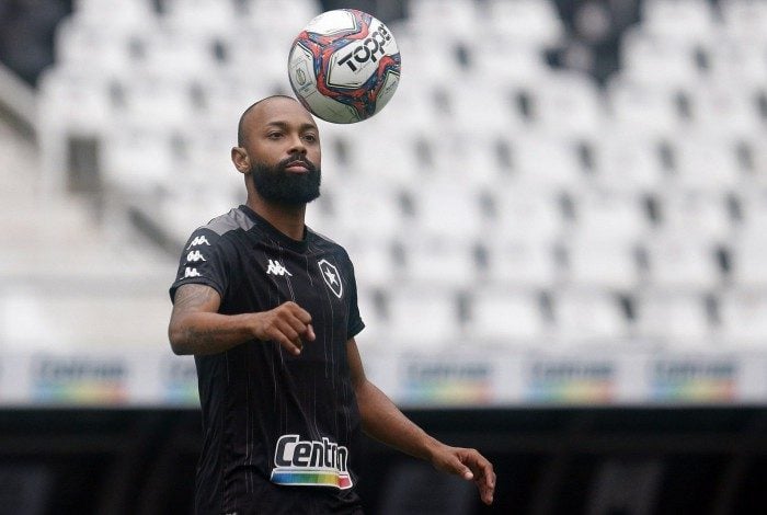 Chay foi o destaque do Botafogo na Série B