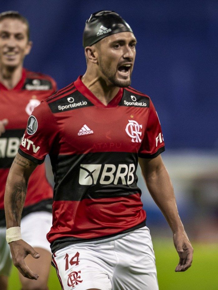 Arrascaeta fez bel&iacute;ssimo gol na estreia da Libertadores contra o Velez