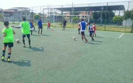 Time da Baixada busca revelar talentos para grandes equipes do futebol brasileiro