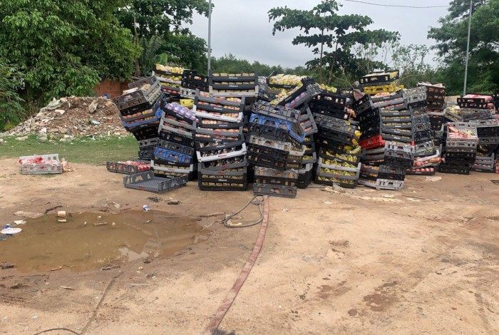 PM recupera quatro caminhões de carga roubadas na Baixada e Zona Norte