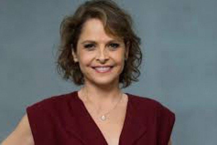 Drica Moraes conta que criminosos estão pedindo dinheiro em seu nome: 'celular clonado'