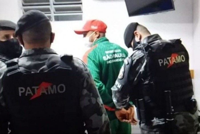 William Ribeiro foi detido pela Polícia Militar e prestou depoimento na Delegacia de Pronto Atendimento