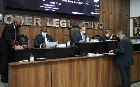 Câmara de Nova Iguaçu aprova Plano Plurianual em primeira discussão