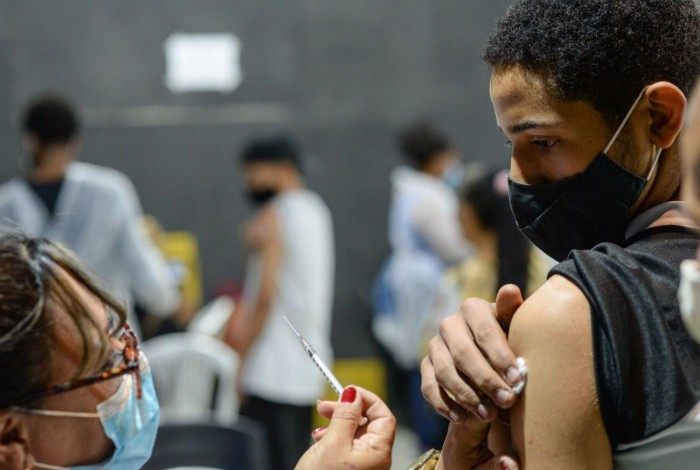 Veja cronograma de vacinação contra covid-19 nesta sexta-feira, dia 08, em BM - Divulgação