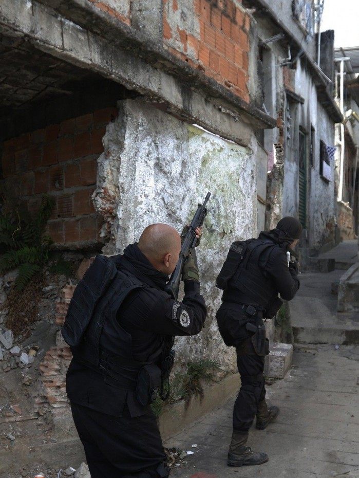 PM realizou nesta quinta-feira (7) opera&ccedil;&atilde;o no Morro do Juramento