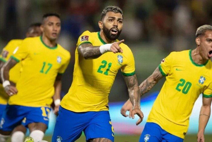 Comentarista do Grupo Globo enxerga 'fracasso' na Seleção Brasileira e pede sequência para Gabigol
