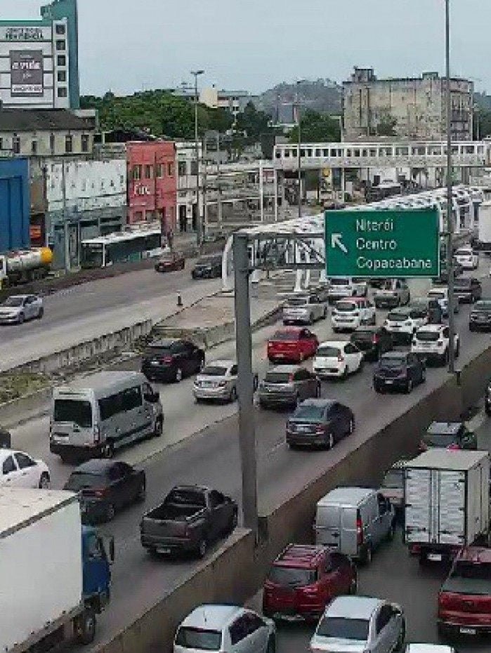 Acesso &agrave; Ponte Rio-Niter&oacute;i, uma das vias mais utilizadas em feriados prolongados