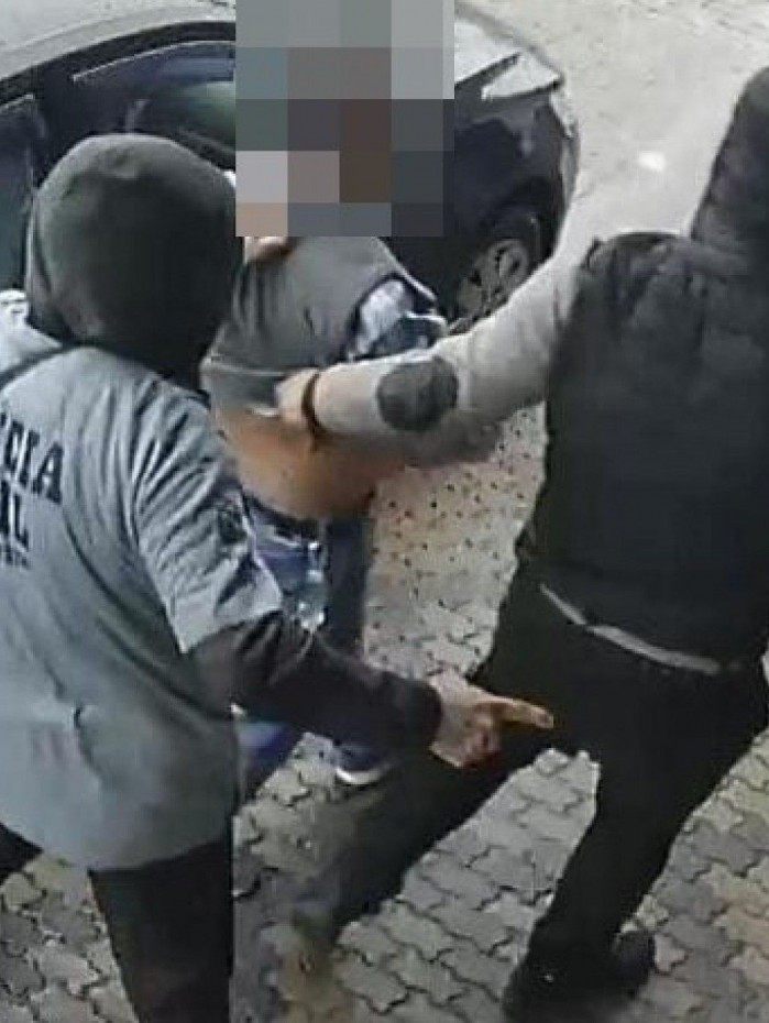 Ladrões renderam duas pessoas em tentativa de assalto