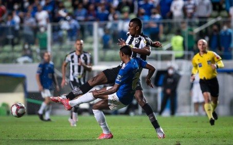 Com empate, Botafogo aumenta chances de subir, mas rivais podem se aproximar