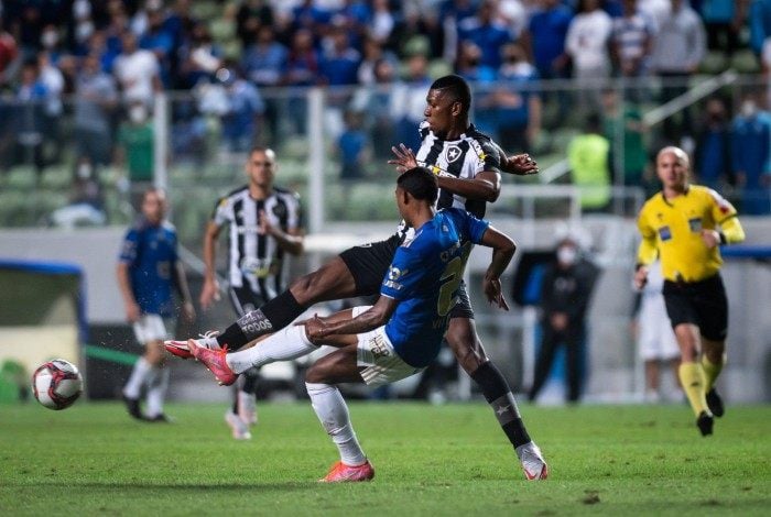 Empate em 0 a 0 com o Cruzeiro pode complicar Botafogo na tabela