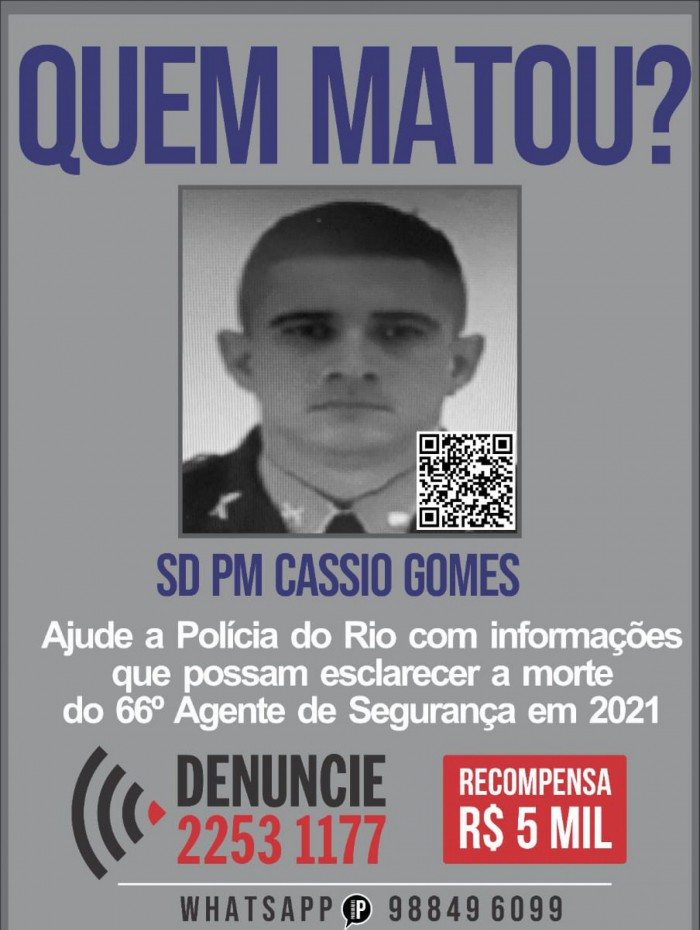 Cartaz pede ajuda na identificação de responsáveis por matar soldado da PM no Bairro da Luz, em Nova Iguaçu