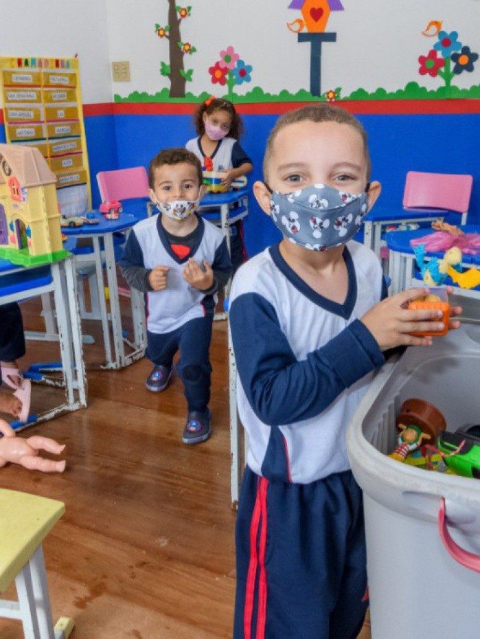 Creche Municipal Professora Mara Luciana Brandão Bravo, em Teresópolis