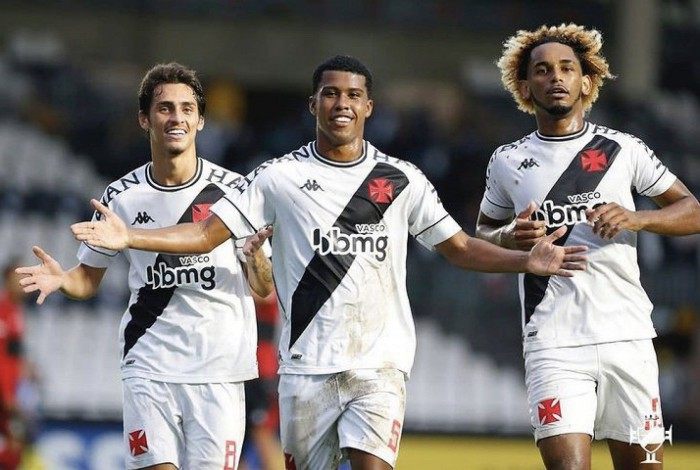 Andrey Santos foi o autor do primeiro gol no Clássico dos Milhões