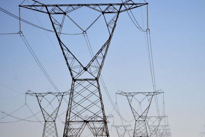 Segundo o Ministério de Minas e Energia, medida não resulta em economia de energia
