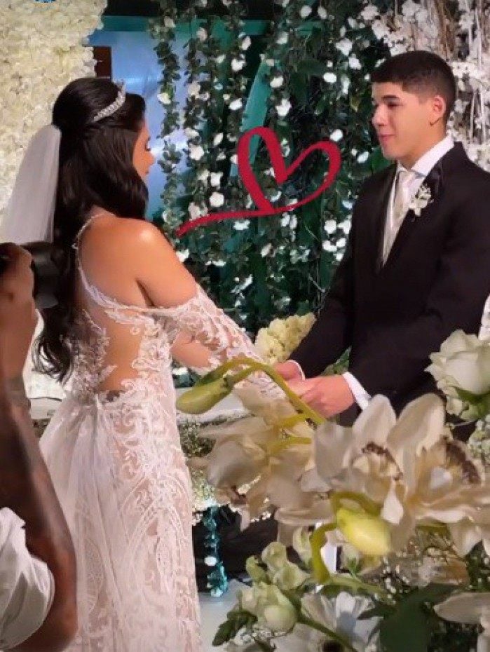 Zé Vaqueiro e Ingra se casam