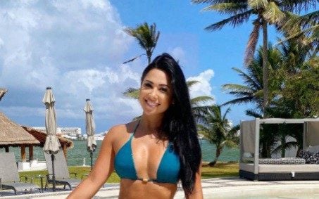 Musa das Embaixadinhas exibe talento e faz muito sucesso nas redes sociais