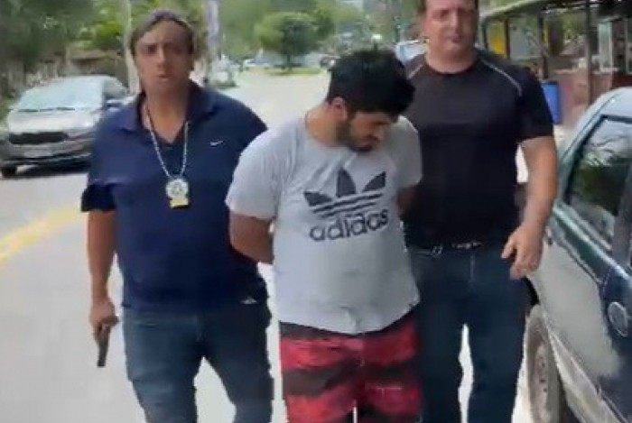 Em 2017, o criminoso e outros três comparsas roubaram uma agência bancária