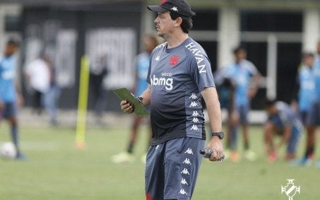Vasco pode ficar sem chances matemáticas de acesso nesta quarta-feira
