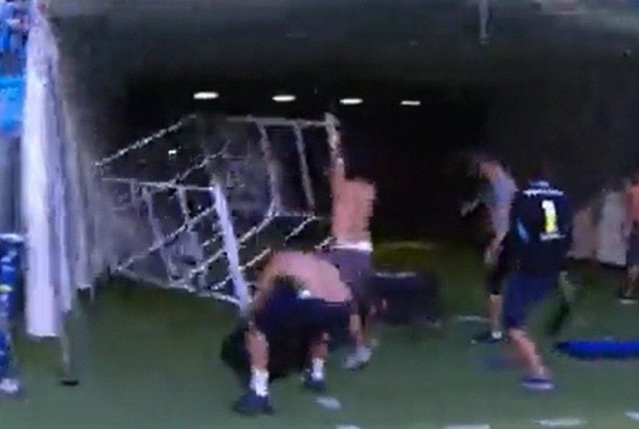 VAR foi quebrado em Porto Alegre