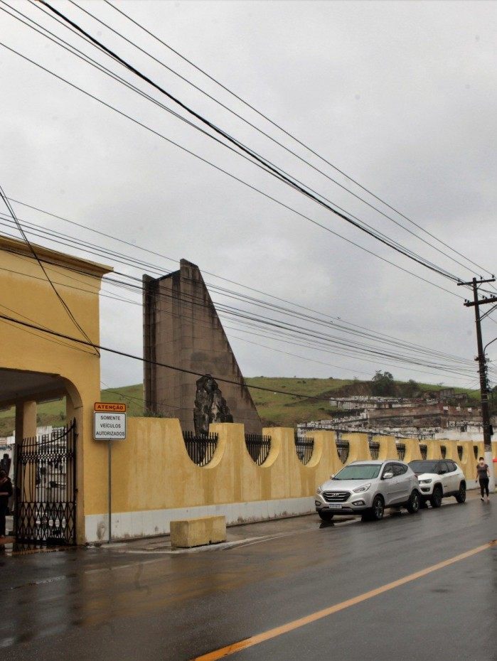 Enterro foi realizado no Cemit&eacute;rio do Maru&iacute;, em Niter&oacute;i