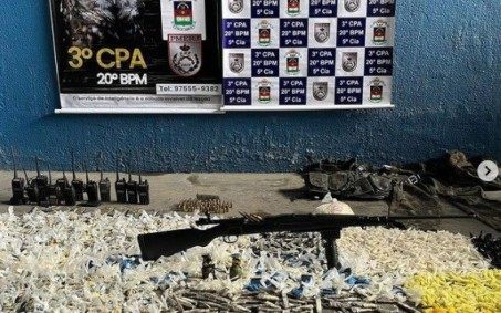 Polícia Militar apreende fuzil 762 em operação em Nova Iguaçu