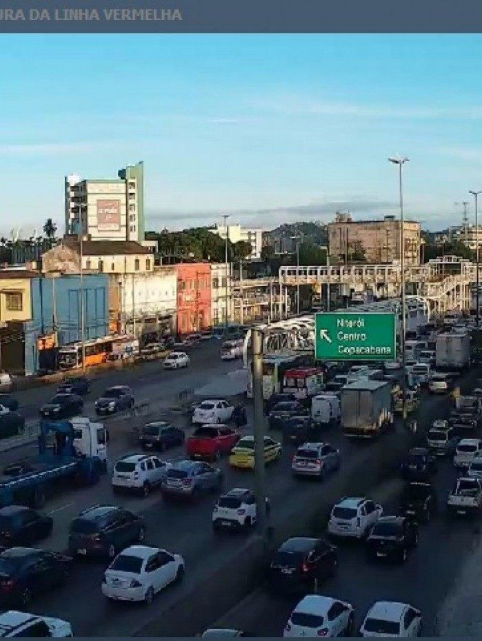 Acidente causa congestionamento na Ponte Rio-Niterói
