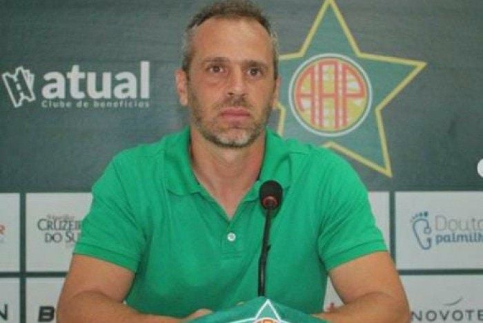 Portuguesa-RJ anuncia novo técnico para 2022