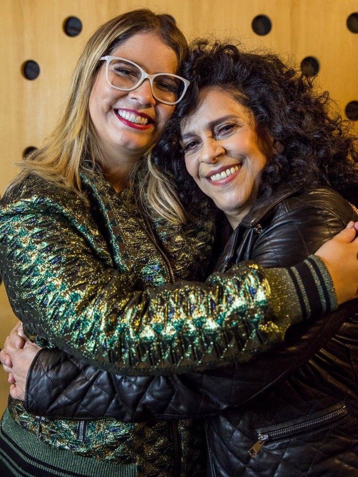 Mar&iacute;lia Mendon&ccedil;a e Gal Costa