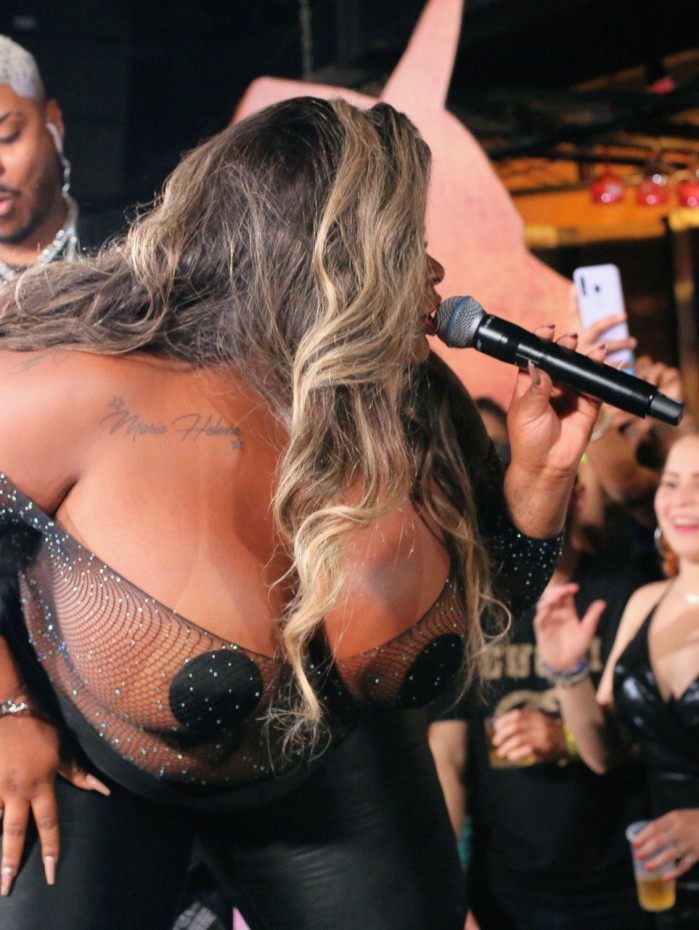 Jojo Todynho participa de gravação de DVD no Mirante do Arvrão, no Vidigal, Zona Sul do Rio, na noite desta quinta-feira