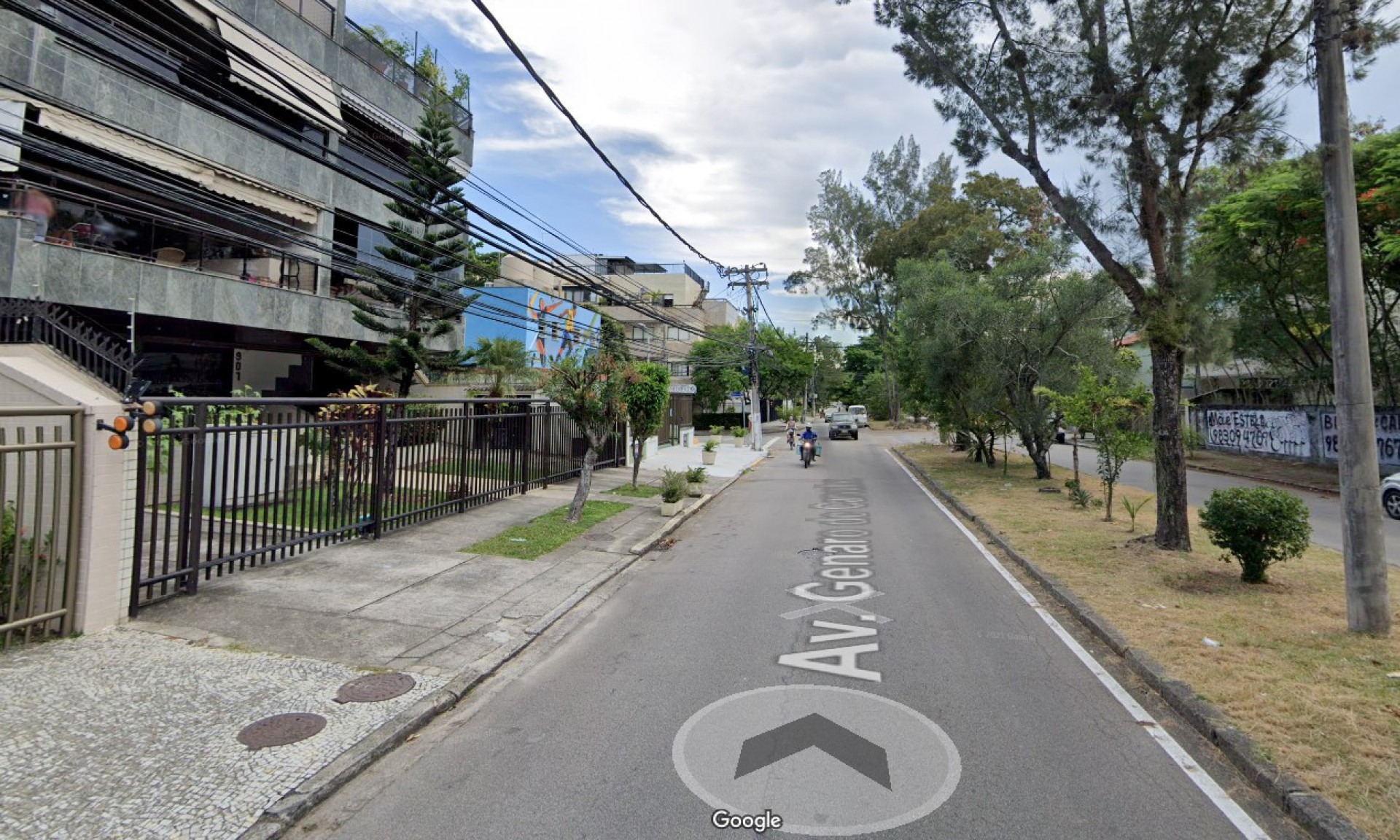 Apartamento onde o casal vive fica na Avenida Genemaro de Carvalho, no Recreio dos Bandeirantes, 