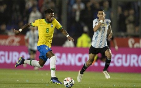 Fred aprova atuação do Brasil em empate com a Argentina:  'Grande partida'