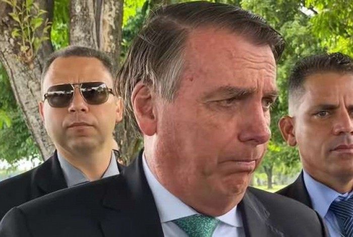 Bolsonaro desconversa sobre se candidatar para presidente no ano que vem