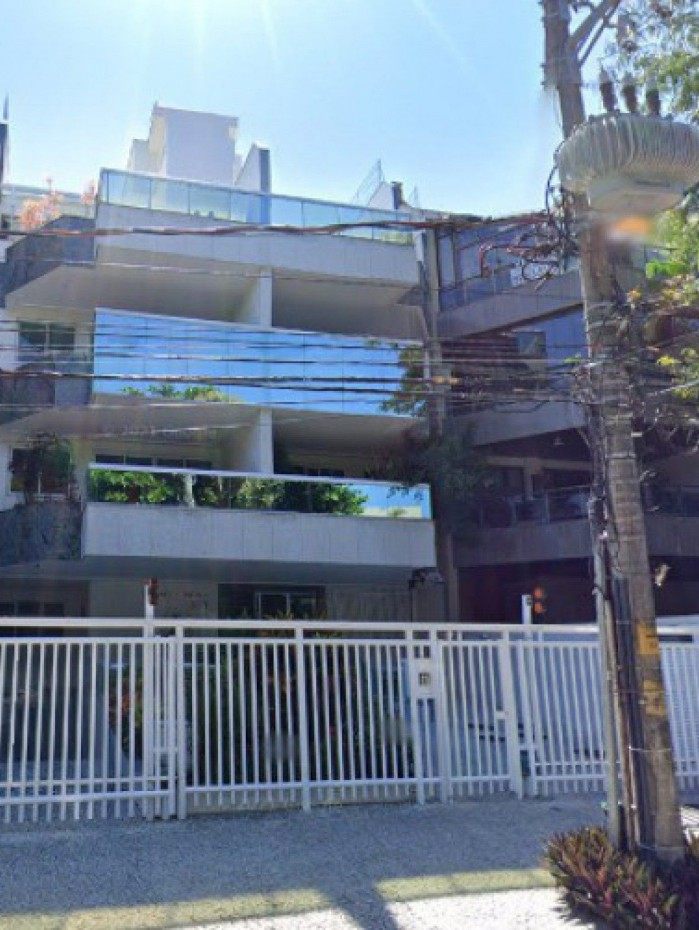 O apartamento mais caro fica no Leblon, Zona Sul do Rio, e aceita lance mínimo de R$ 3.113.711,70