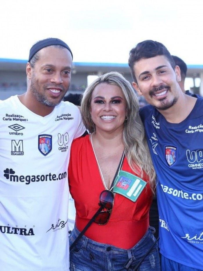 amigos ronaldinho x carlinhos maia