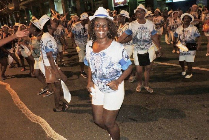 Componentes evoluem na Amaral Peixoto, Centro de Niterói