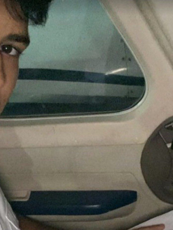  Jos&eacute; Porf&iacute;rio de Brito J&uacute;nior, de 20 anos, estava como copiloto do bimotor que caiu em mar de Paraty, na Costa Verde do Rio