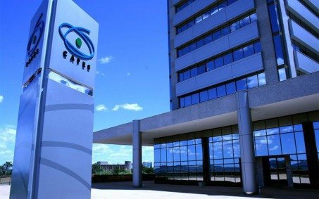 Pelos menos 52 pesquisadores da Capes anunciam renúncia coletiva