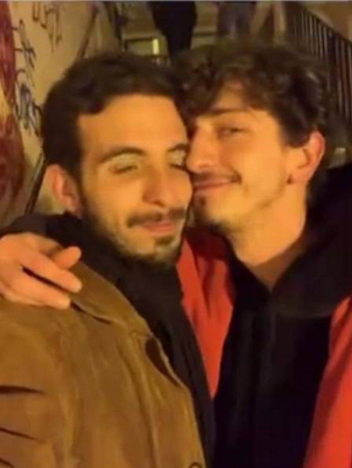 Johnny Massaro e o namorado, Jo&atilde;o Pedro Accioly