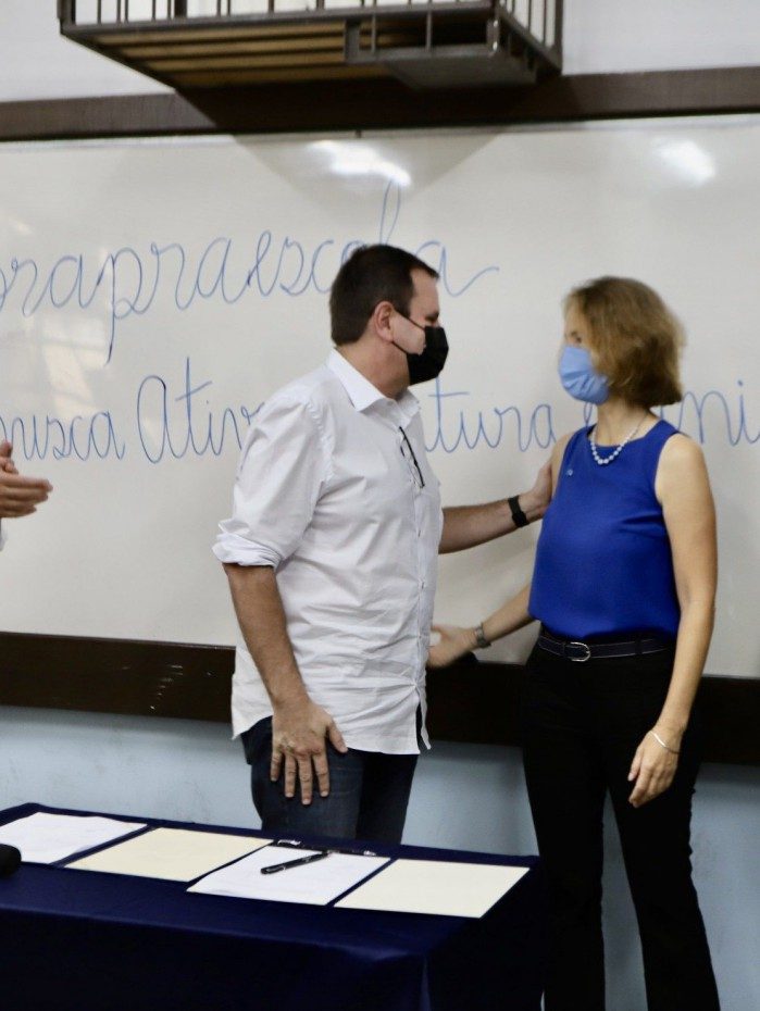 Prefeitura do Rio assina acordo com Unicef contra evasão escolar