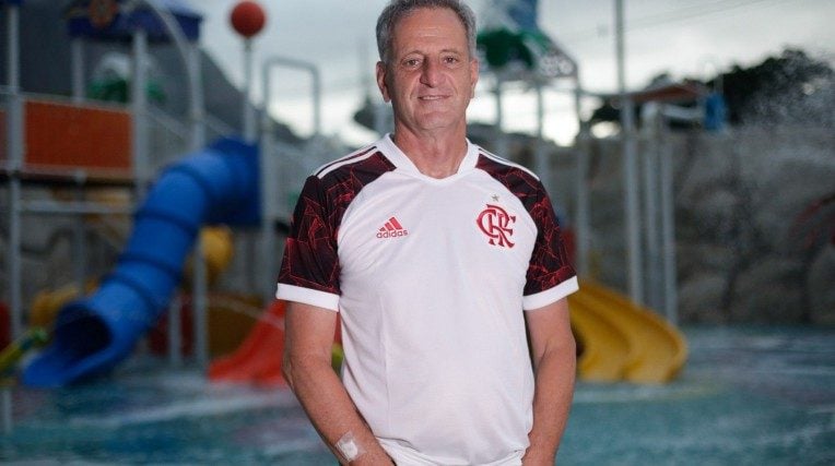 Flamengo prepara a saída de cinco jogadores do elenco; medalhão