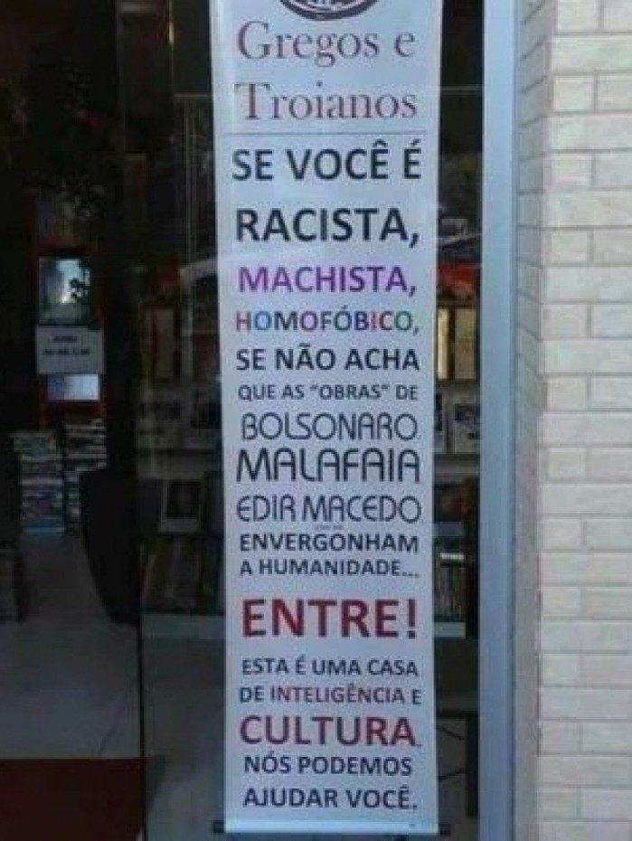 Livraria fica na cidade de Resende, no Sul Fluminense