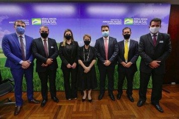 Campos consegue aval do Ministério da Agricultura para busca de recursos para a construção de terminal pesqueiro