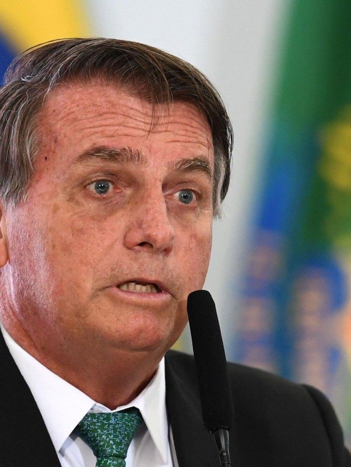 Jair Bolsonaro convocou a equipe econ&ocirc;mica para decidir os detalhes sobre o reajuste a servidores p&uacute;blicos federais