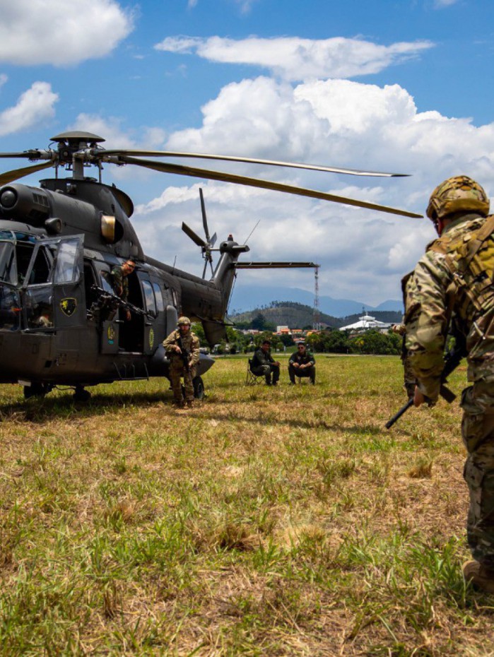 Exércitos brasileiro e norte-americano realizam exercício conjunto no Vale do Paraíba, em cidades no eixo entre Rio e São Paulo - Joshua Taeckens