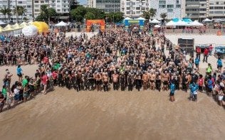 Após quase dois anos, Rei e Rainha do Mar volta para a praia de Copacabana
