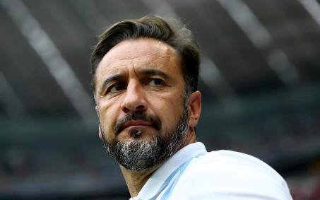 Flamengo anuncia a contratação de Vitor Pereira
