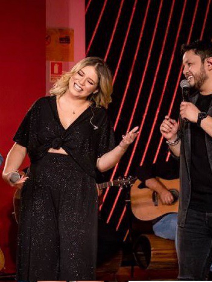 Mar&iacute;lia Mendon&ccedil;a e Maur&iacute;lio