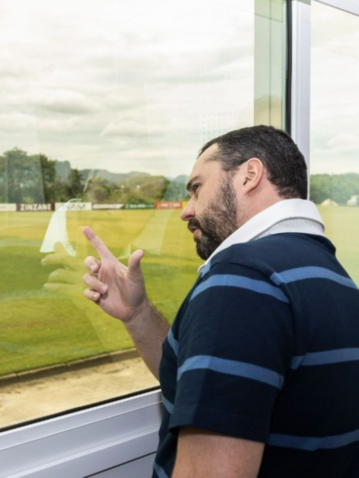 Presidente Mário Bittencourt e técnico Abel Braga